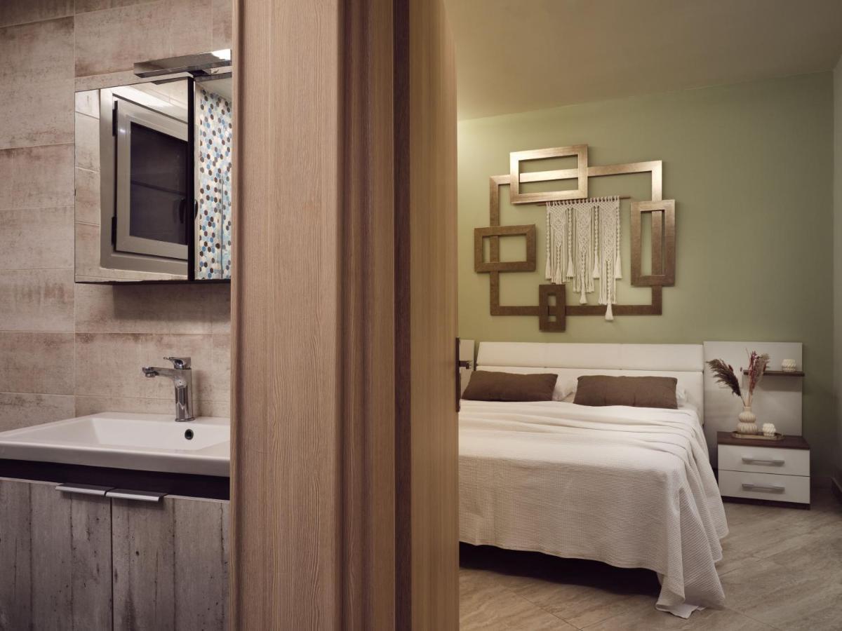 Laura Suites Закінф Екстер'єр фото
